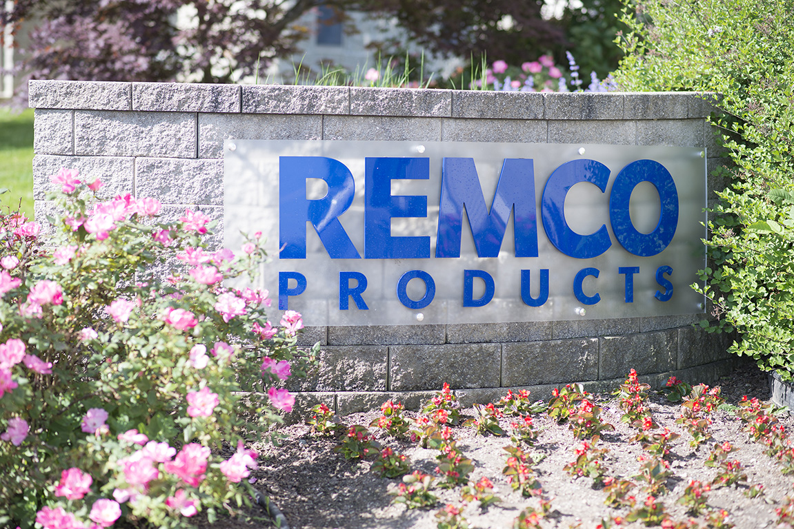new-remco-sign-coverphoto.jpg