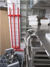 Vikan Hygienic Hi-Flex Wall Bracket System, 420 mm, Blue