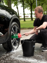 Vikan Alloy Wheel Brush, Large, Ø105 mm, 425 mm, Soft, Black