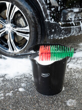 Vikan Alloy Wheel Brush, Large, Ø105 mm, 425 mm, Soft, Black