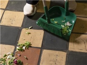 Vikan Dustpan Broom with Angled Thread, 250 mm, Medium, Blue