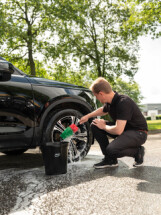 Vikan Alloy Wheel Brush, Large, Ø105 mm, 425 mm, Soft, Black